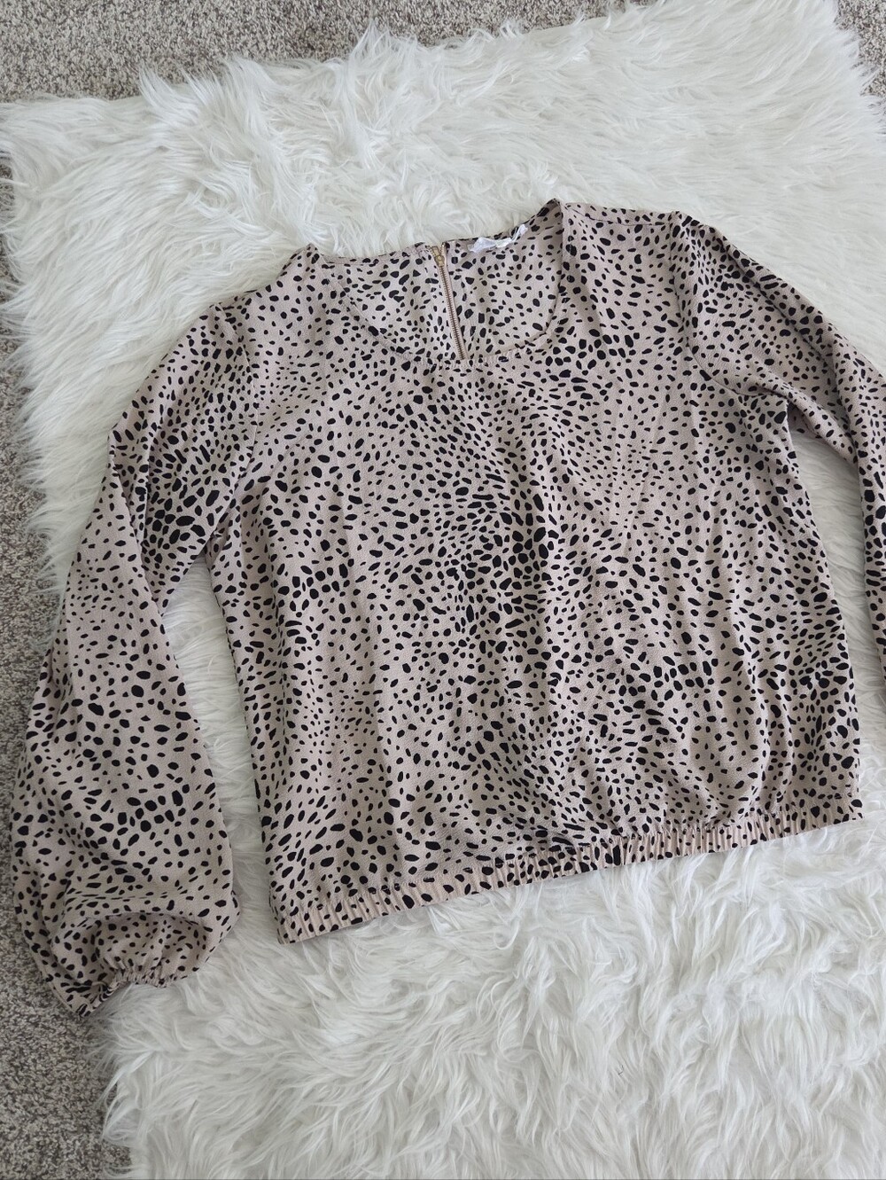Hippie Rose Beige Leopard Print Long Sleeve Women's Blouse
